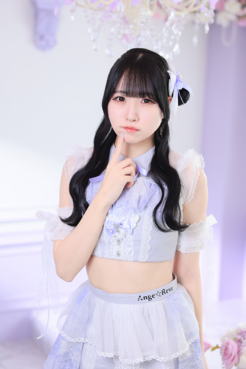 梓奈ふゆこ