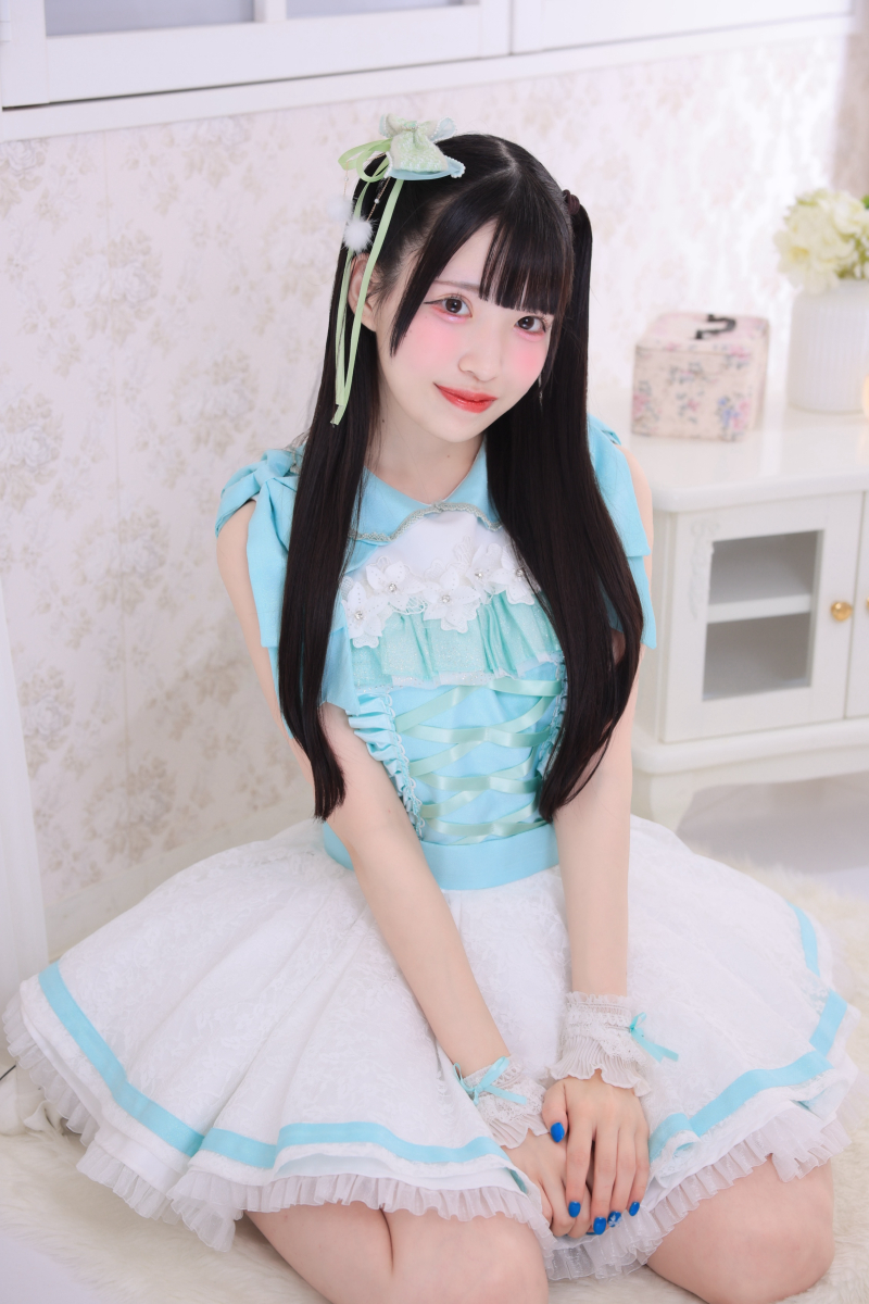 仁科もえ